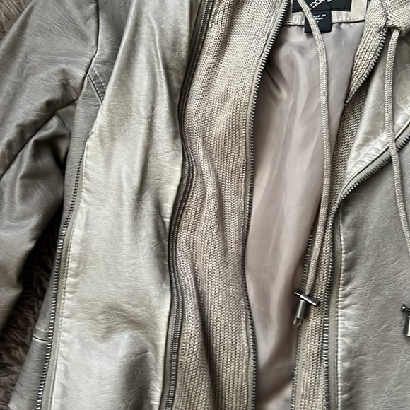 Faux leather jacket - Picture 7 of 7